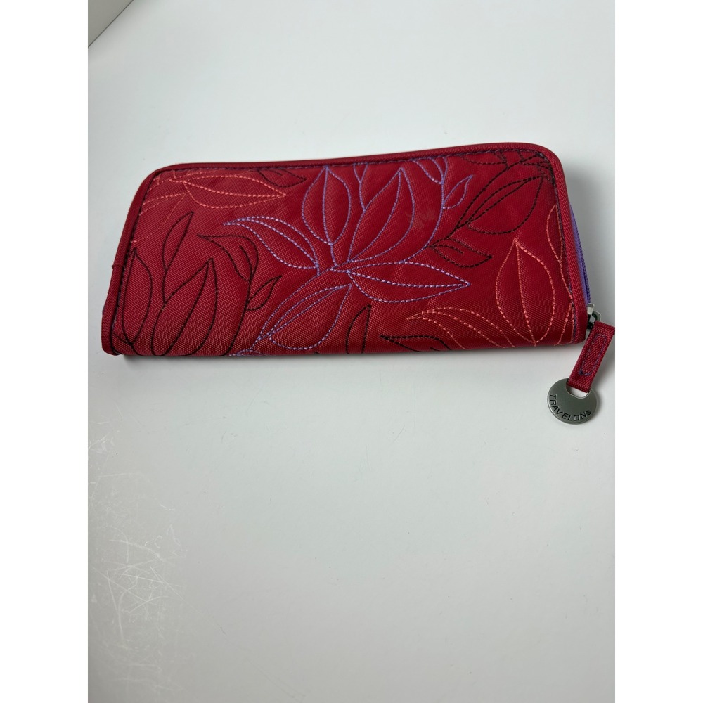 Travelon Red Embroidered Floral Leaf Zip Around Accordion Wallet Purple NEW